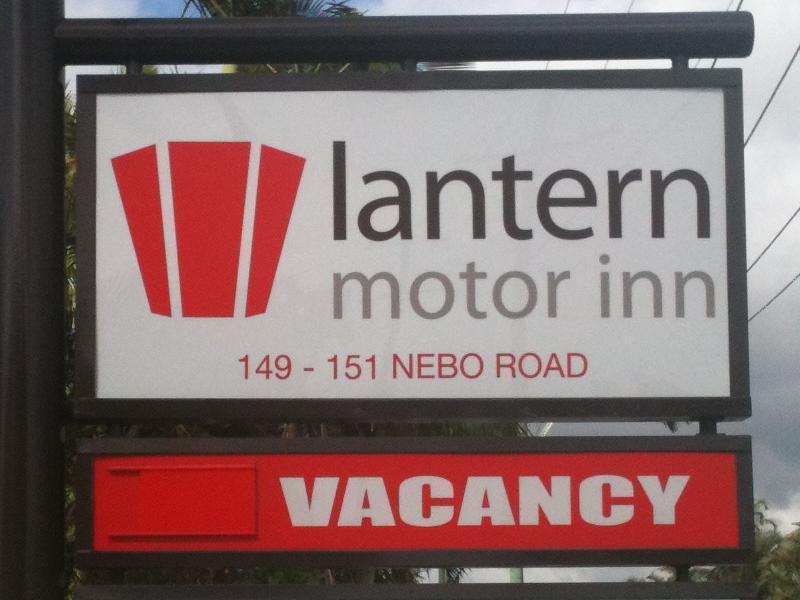 Lantern Motor Inn Mackay Exterior photo